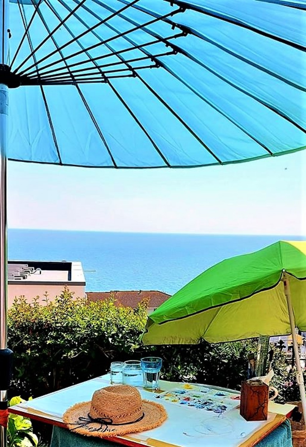 Painting in my garden - The Sea Lady Studio